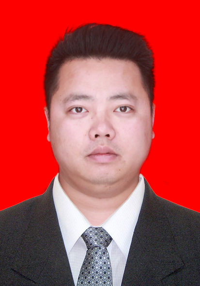 张永林:综合治理专干.jpg