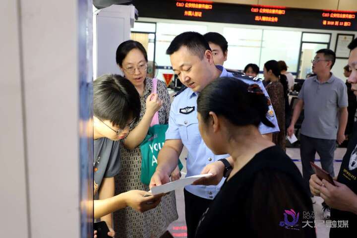 区世界杯阿根廷决赛哪个国家中心：“清凉服务”提升群众办事体验